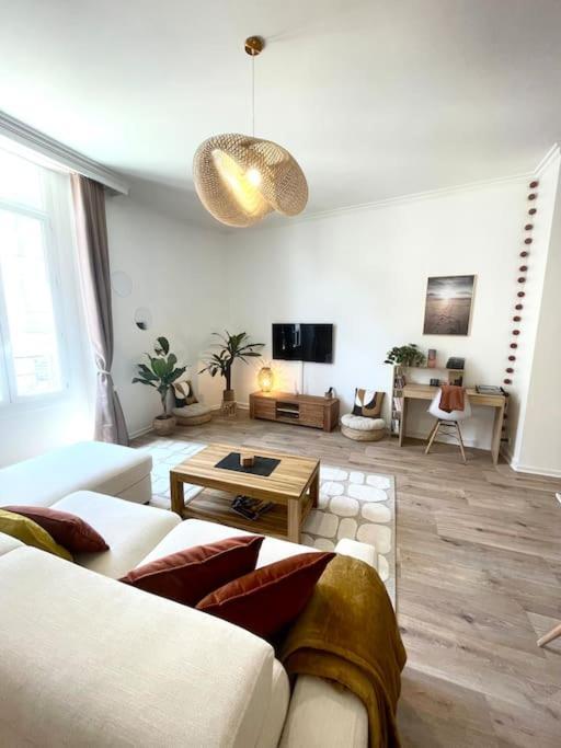 Ferienwohnung L'Echappee Chic Au Coeur De Valence Valence  Exterior foto