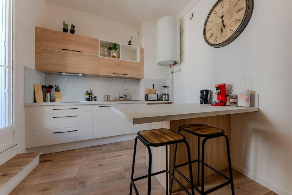 Ferienwohnung L'Echappee Chic Au Coeur De Valence Valence  Exterior foto
